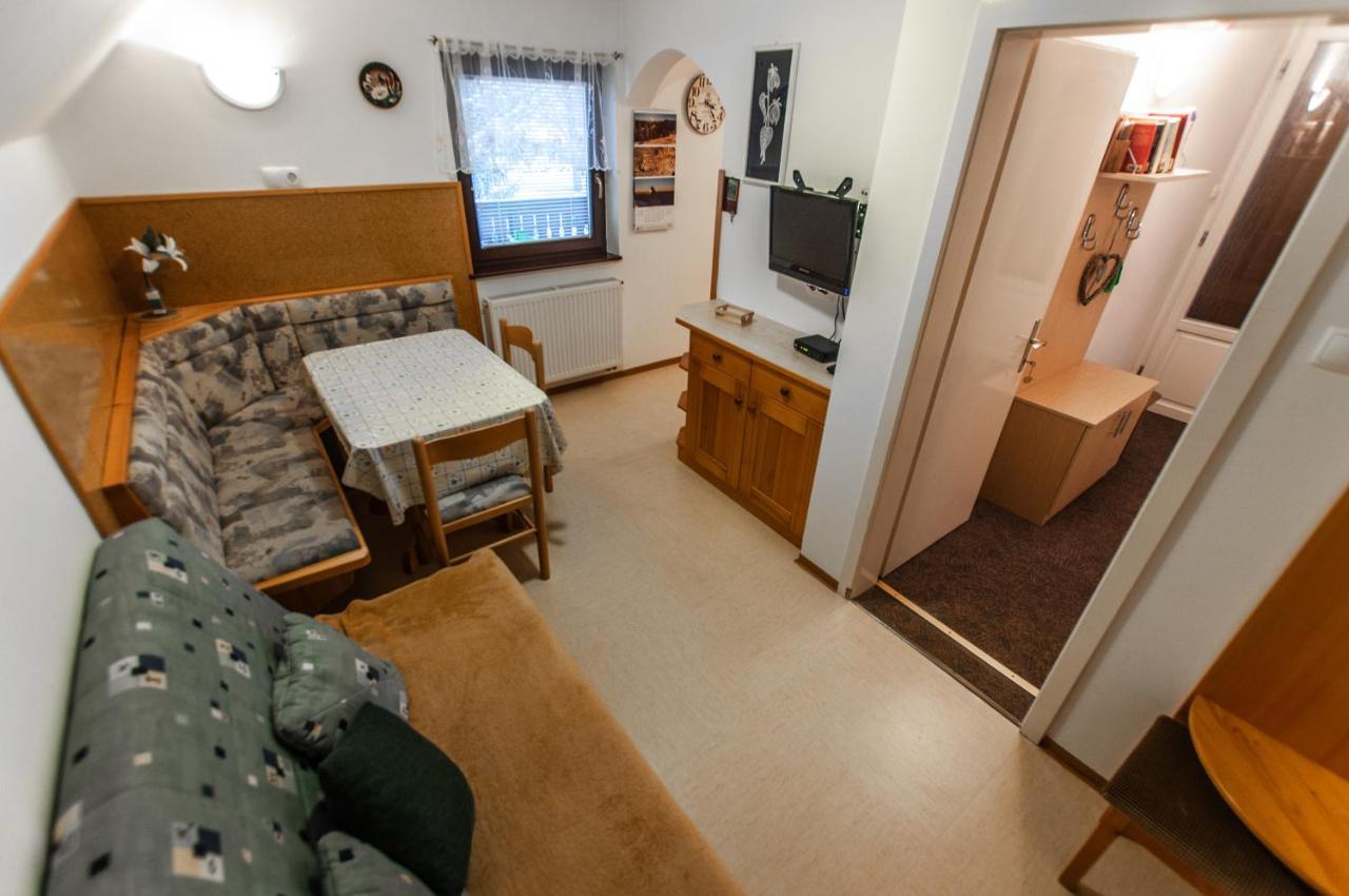 Apartment Ticar Бохинь Экстерьер фото